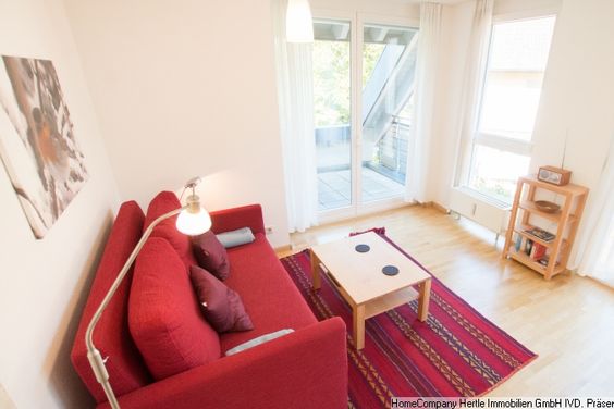 *** Hochwertige Maisonette für 3-12 Monate mit Balkon, Duplex-Parker sowie gemütlicher Möblierung und guter Ausstatung in Freiburg-Littenweiler