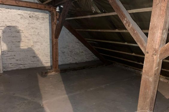 Lagerfläche – Dachboden im Mehrfamilienhaus in Riesa