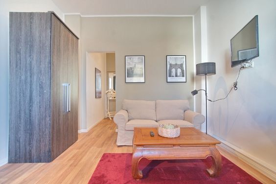 Apartment mit VDSL-W-LAN, separates Schlafzimmer, Hotelalternative in ruhiger und zenraler Lage.