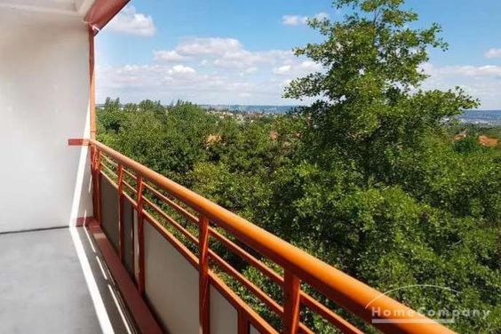 Möbliert 3-Zimmer Wohnung mit Balkon und Aussicht in die Sächsische Schweiz