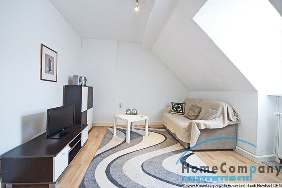 Unbeatable city centre location! Stylish apartment in a multi-family building in the south-eastern part of the city centre, in close proximity to Friedrich-Uhde-Straße and with flat-rate wi-fi internet!