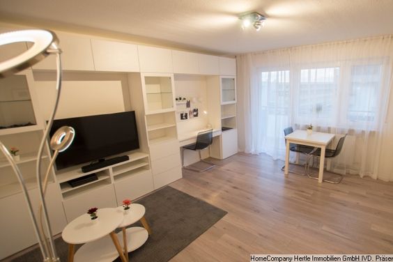 Charmant & modern möbliert mit Balkon für 3-6 Monate in Gundelfingen