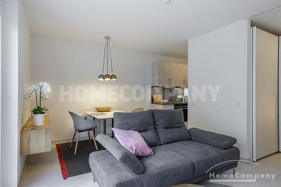 Erstbezug! Modern möbliertes 1,5-Zimmer-Apartment in Top-Lage in der Au