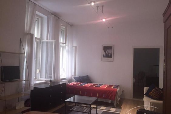 Moderne 2-Zimmer-Wohnung in Charlottenburg Berlin, möbliert