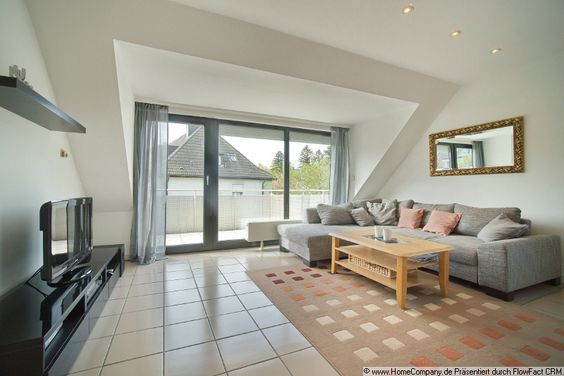 Schöne Wohnung im Dortmunder-Süden mit Balkon und KFZ-Stellplatz für eine Person.