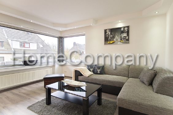 Modern living in this wonderfully bright, superbly furnished apartment within walking distance of Wattenscheid rail station.