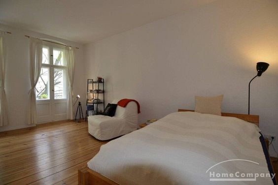 1-Zimmer-Wohnung mit Balkon in Prenzlauer Berg, Berlin, möbliert