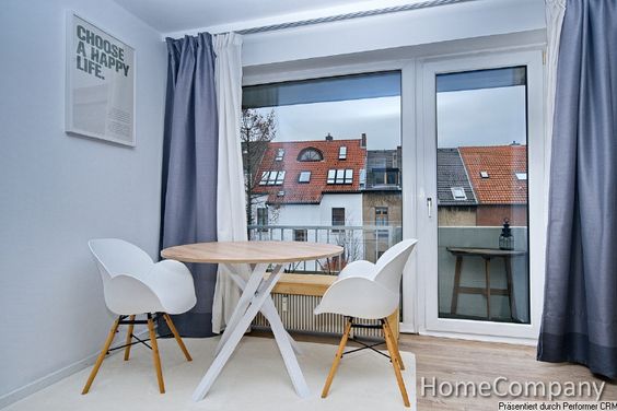 Schönes Apartment mit Balkon in der Nähe des Medienhafens in Düsseldorf Unterbilk