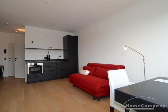 1 Zimmer Wohnung mit  Balkon in Berlin Wilmersdorf, möbliert