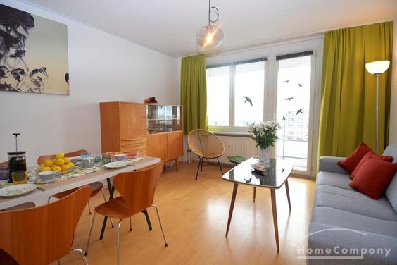 25 Stock- Blick über Berlin- 2 Zimmer W. in Mitte