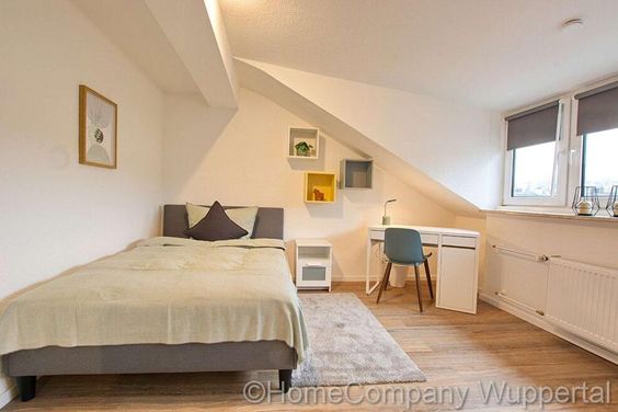 Alles neu! Modernes, großes WG-Zimmer mit DSL – Nutzung in Wuppertal-Wichlinghausen