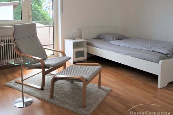 **Großes WG Zimmer mit Balkon in Alt Saarbrücken**