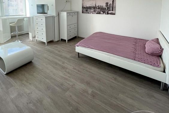 Exklusives möbliertes 1-Zimmer Appartment im Münchner-Westend