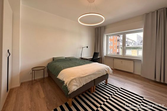 ** Schönes WG-Zimmer in Alt-Saarbrücken**