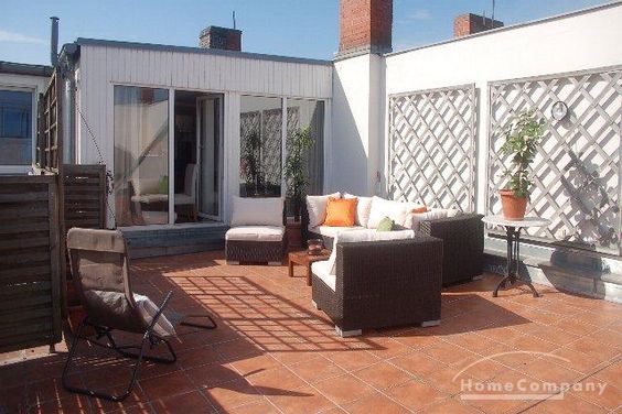 Traum-Dachgeschoss Wohnung mit sonniger Loggia, beste Lage, Berlin Charlottenburg, möbliert